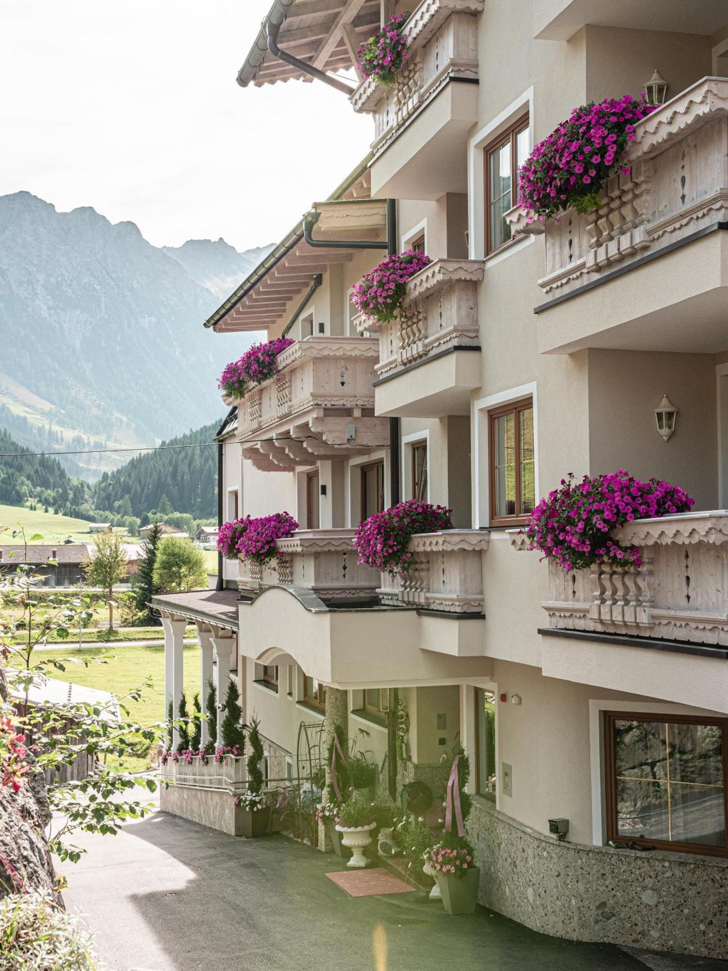 Wohlfuehlhotel Innertalerhof Герлос Экстерьер фото